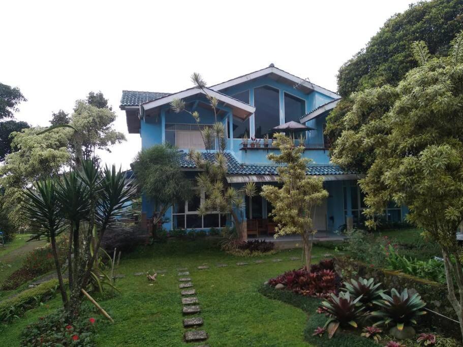 Garden Villas Cipanas Sindanglaya Exteriér fotografie